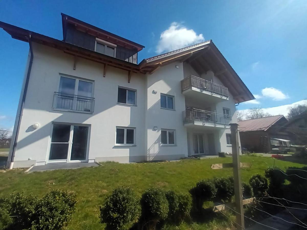 Ferienwohnungen Weishaupt Pfingstweider Strasse 30 Meckenbeuren Exteriör bild